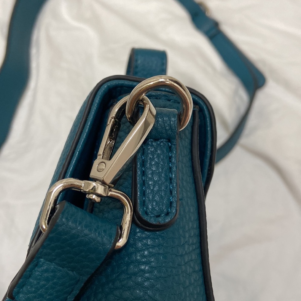 Women’s JM Collection teal crossbody purse. One size. - Picture 6 of 13